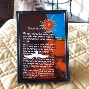 Footprints standing music box